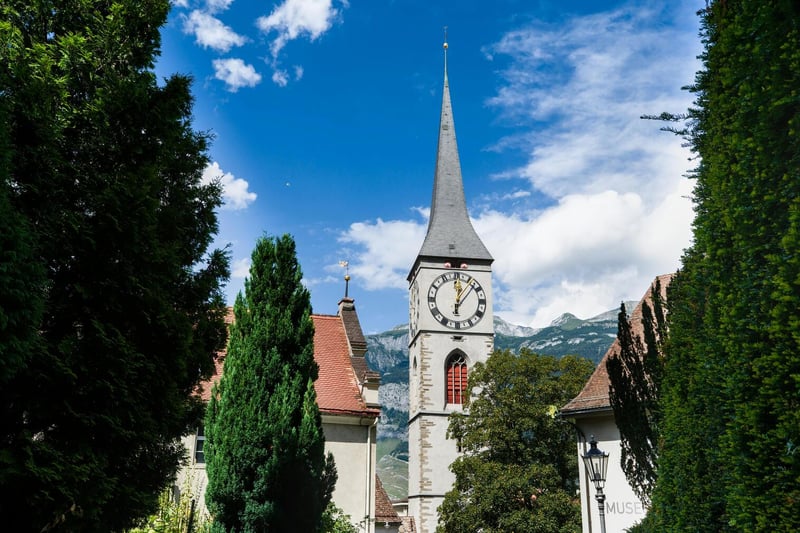 Zug Baarerstrasse modern office district — a leading canton for foreign nationals combining residence with holding or crypto structures