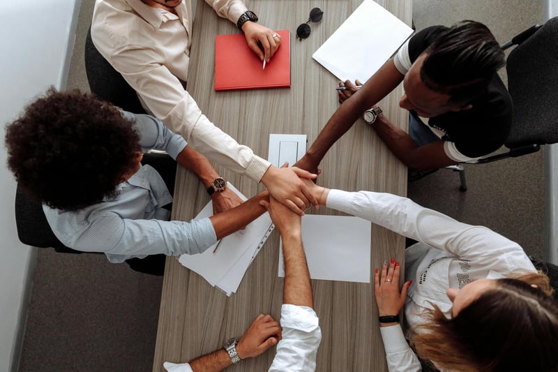Cooperative members in meeting — Swiss Genossenschaft formation