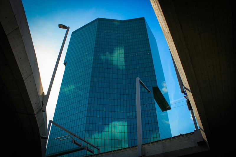 Zug Baarerstrasse modern office district — Crypto Valley's highest concentration of DLT and blockchain businesses, 11.85% combined corporate tax rate, and FINMA's technology-neutral supervision make Switzerland the premier jurisdiction for foreign crypto founders
