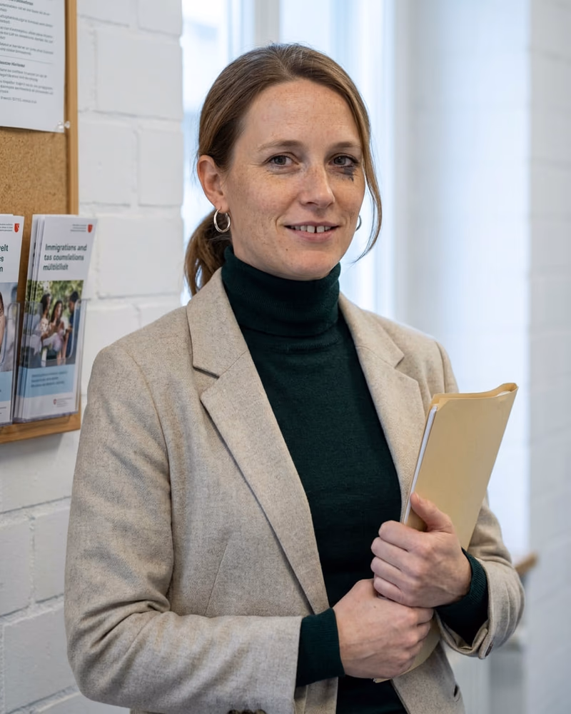 Portrait of Eva Schibli, Immigration and residency at business-in-switzerland.com